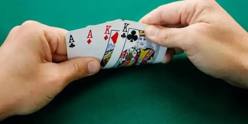 Những điểm chính trong trò chơi Omaha Poker