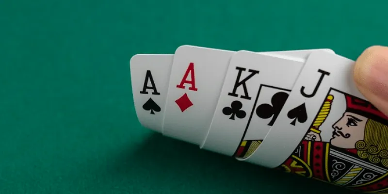 Chơi Omaha Poker thế nào để đạt tỷ lệ thắng cao nhất?